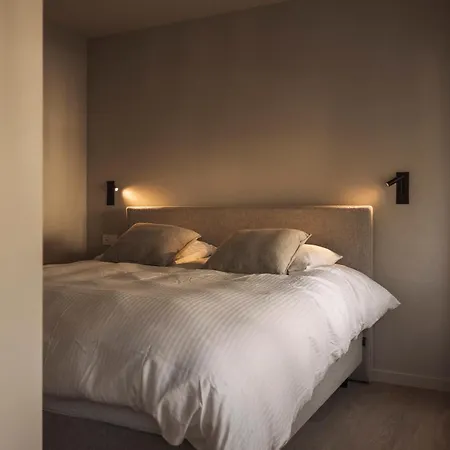 Istoire Boutique Μπριζ